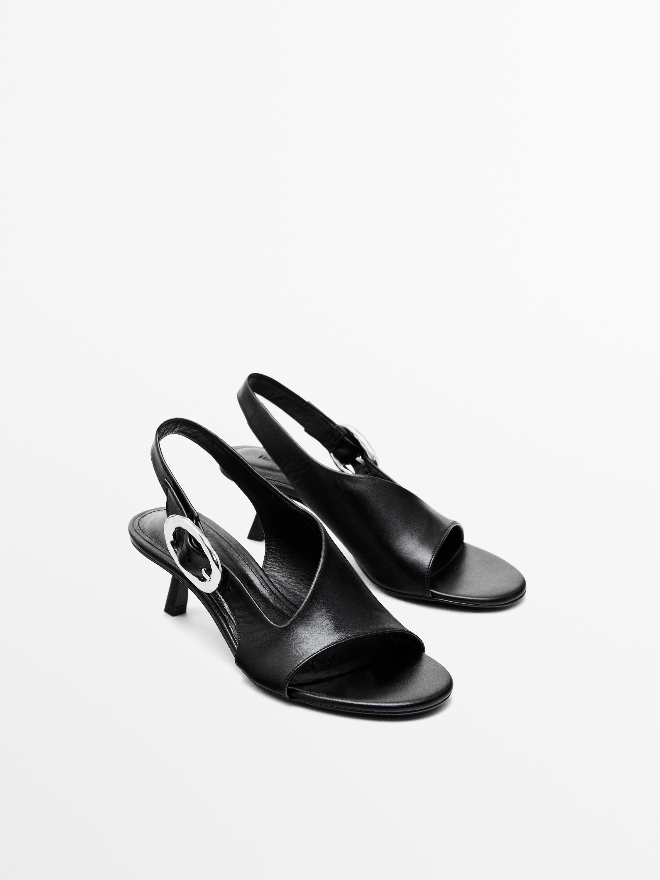 High-heel sandals with buckle